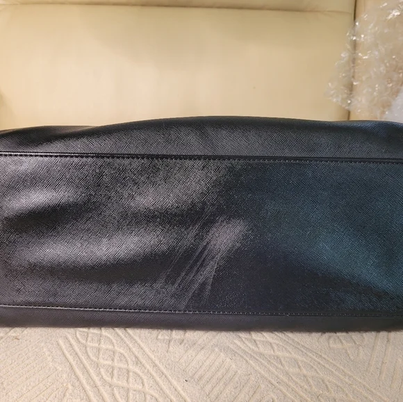 Nine West Designer Large Tote Bag  3 Lg Pockets And 3 Smaller Pockets   Nice! - Picture 3 of 7